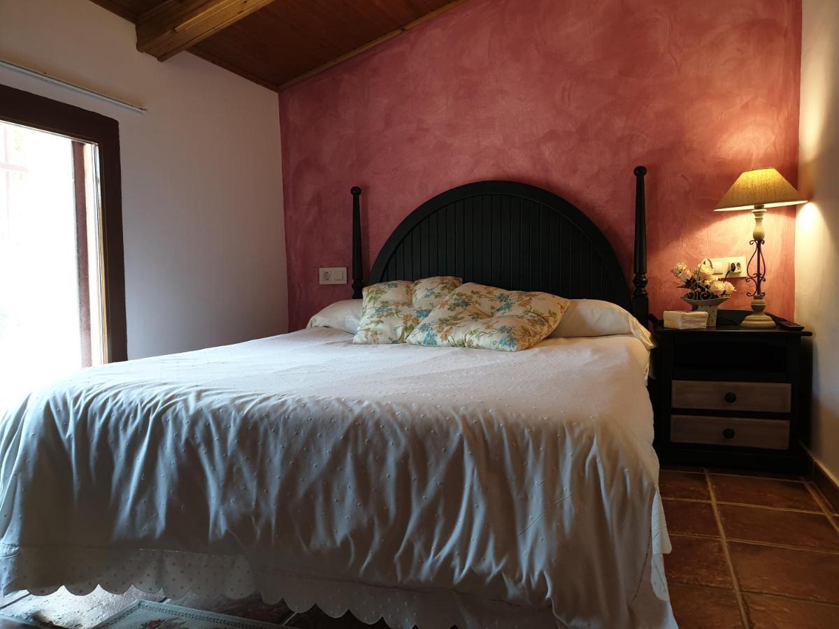 Complejo Rural Las Lomas De บิยาร์ ภายนอก รูปภาพ