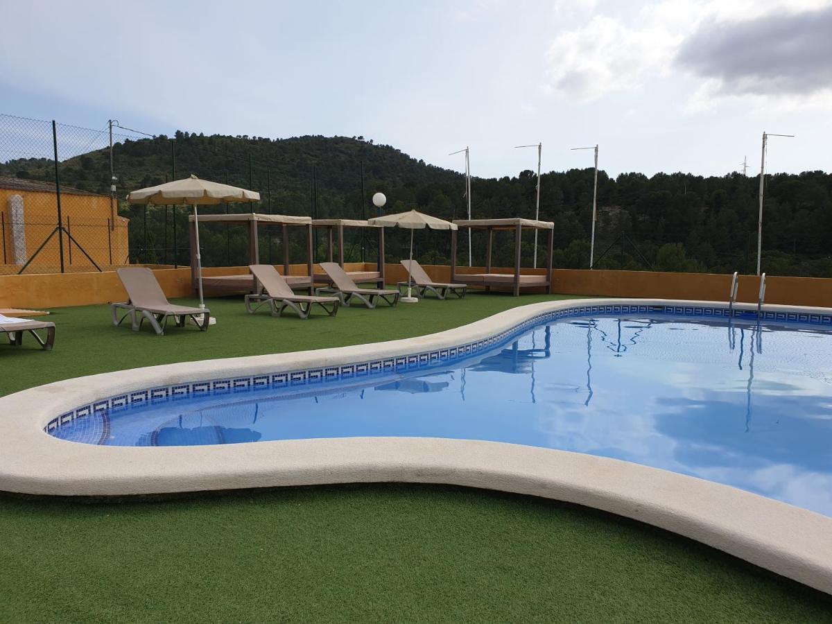 Complejo Rural Las Lomas De บิยาร์ ภายนอก รูปภาพ