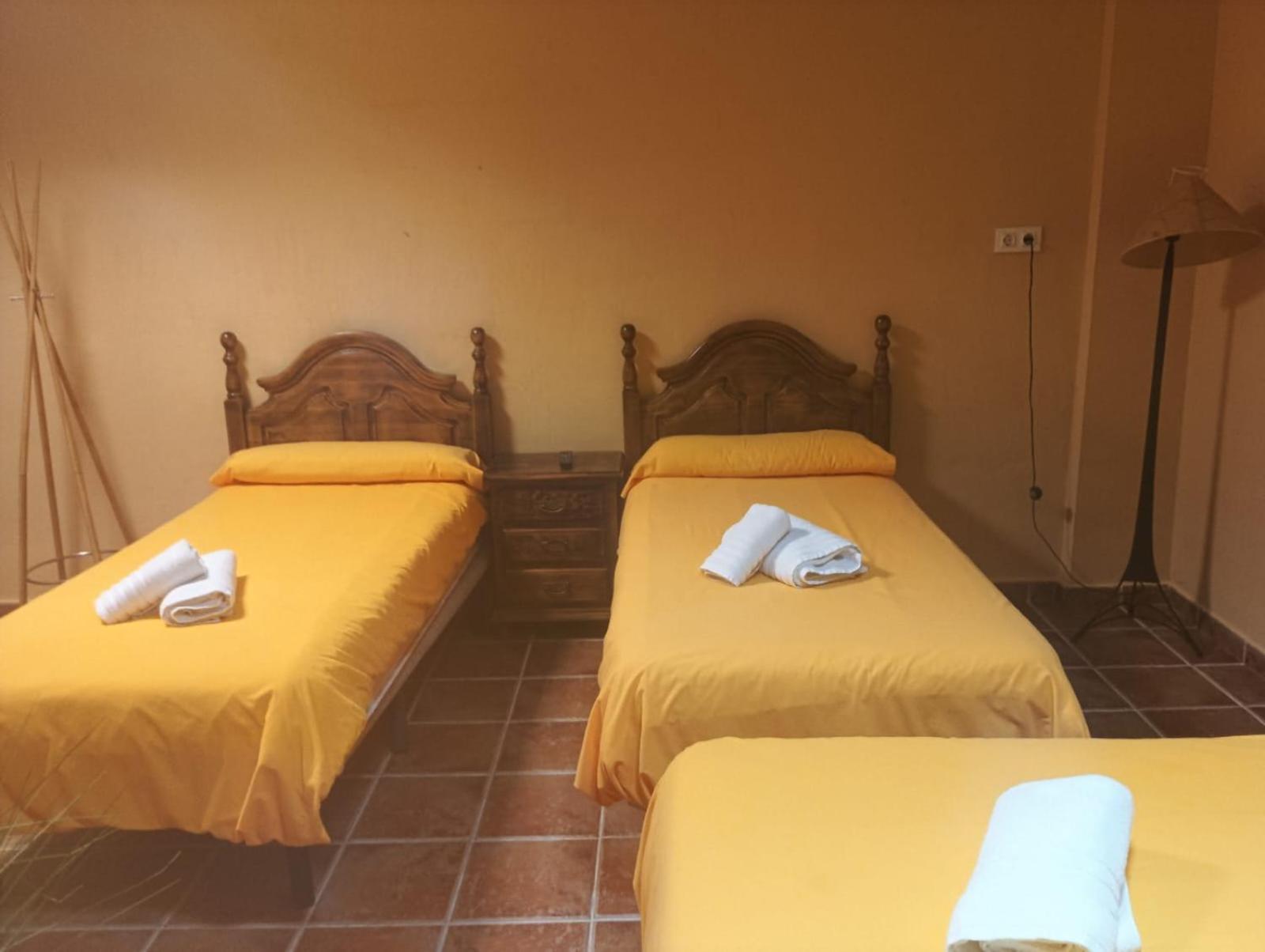 Complejo Rural Las Lomas De บิยาร์ ภายนอก รูปภาพ
