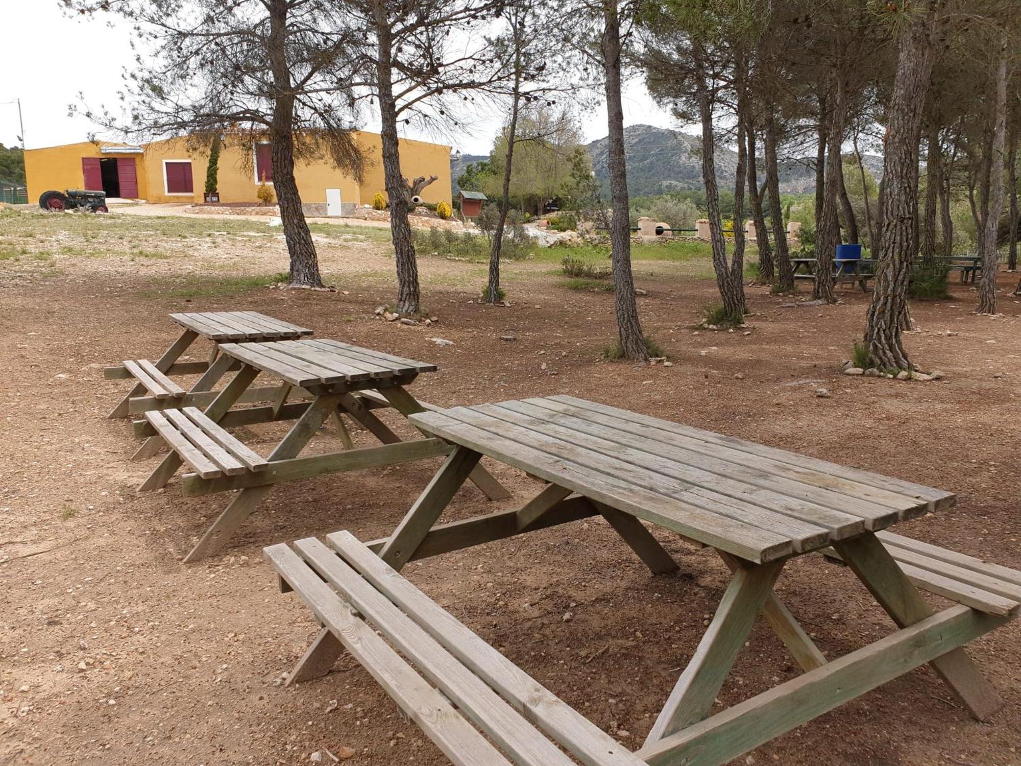 Complejo Rural Las Lomas De บิยาร์ ภายนอก รูปภาพ