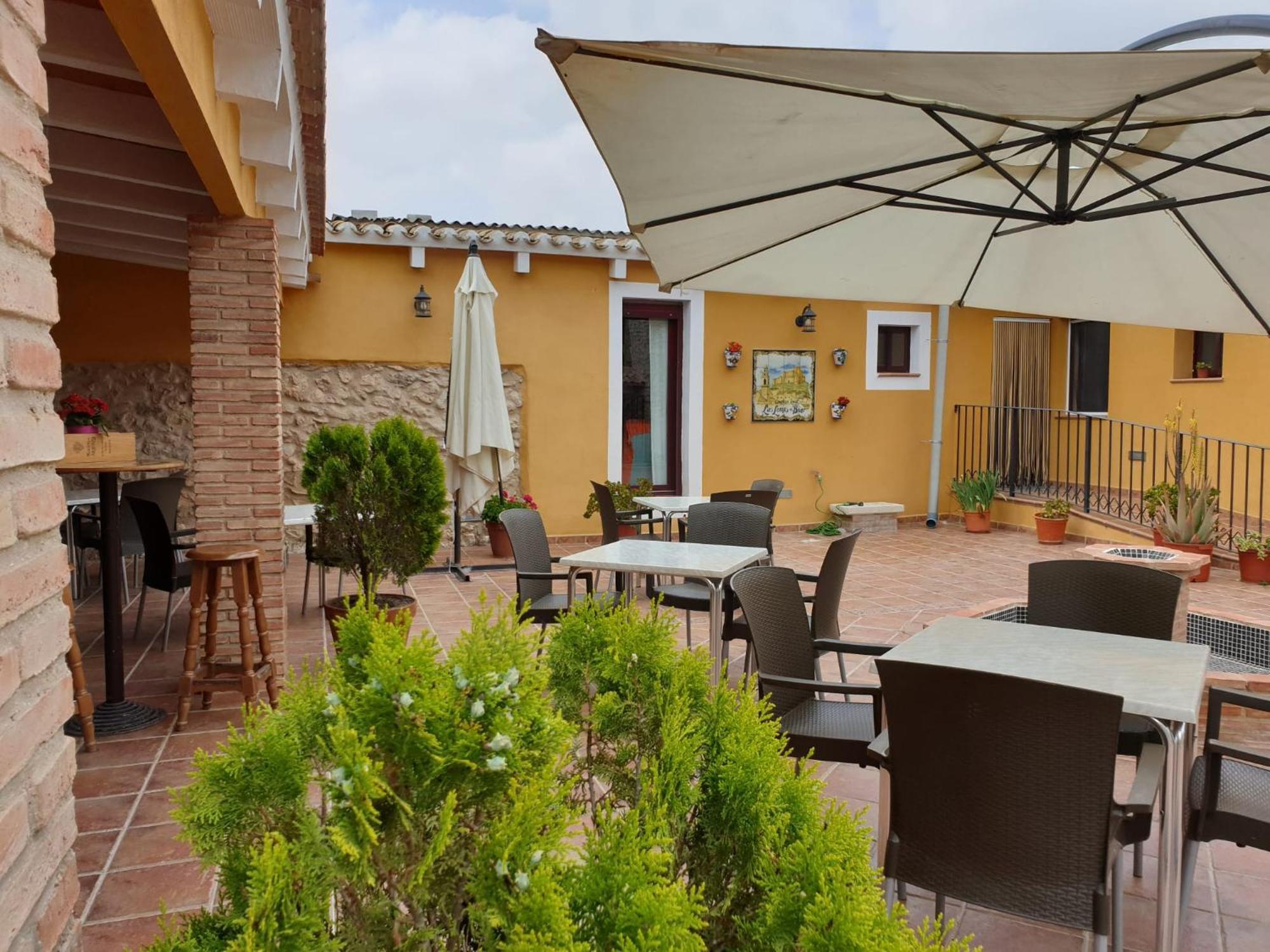 Complejo Rural Las Lomas De บิยาร์ ภายนอก รูปภาพ