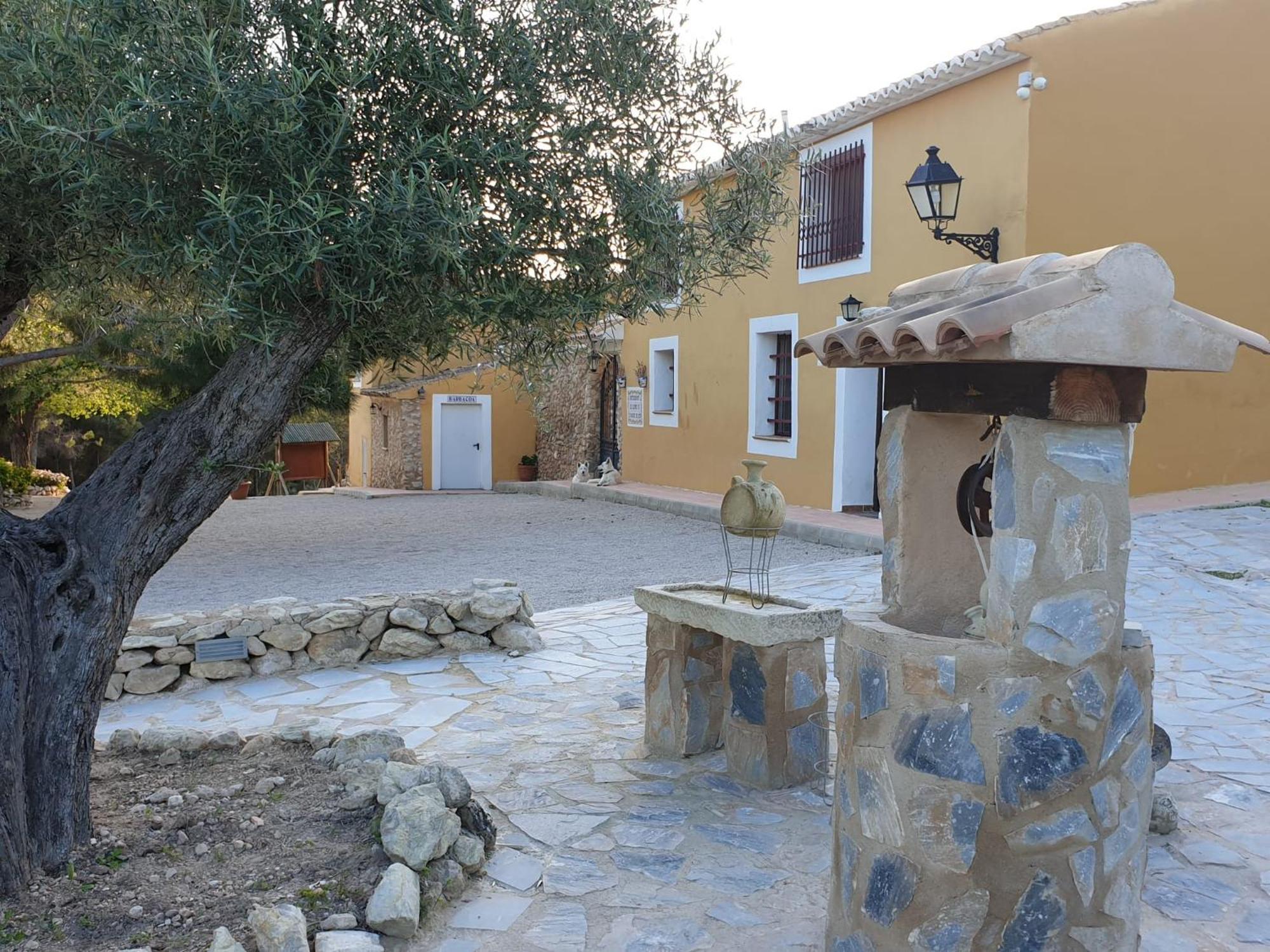 Complejo Rural Las Lomas De บิยาร์ ภายนอก รูปภาพ